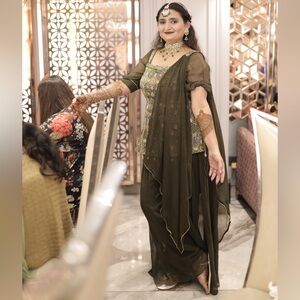 Beautiful Mehendi/ lusty green colored sharara Size XL